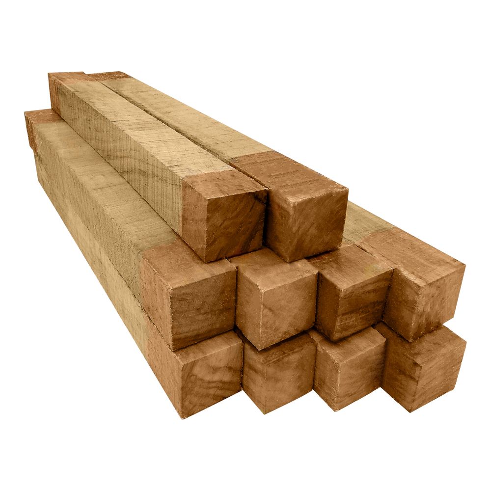 Gestapelte Holzquader aus frischem Olivenholz 250x25x25mm für kreative Projekte