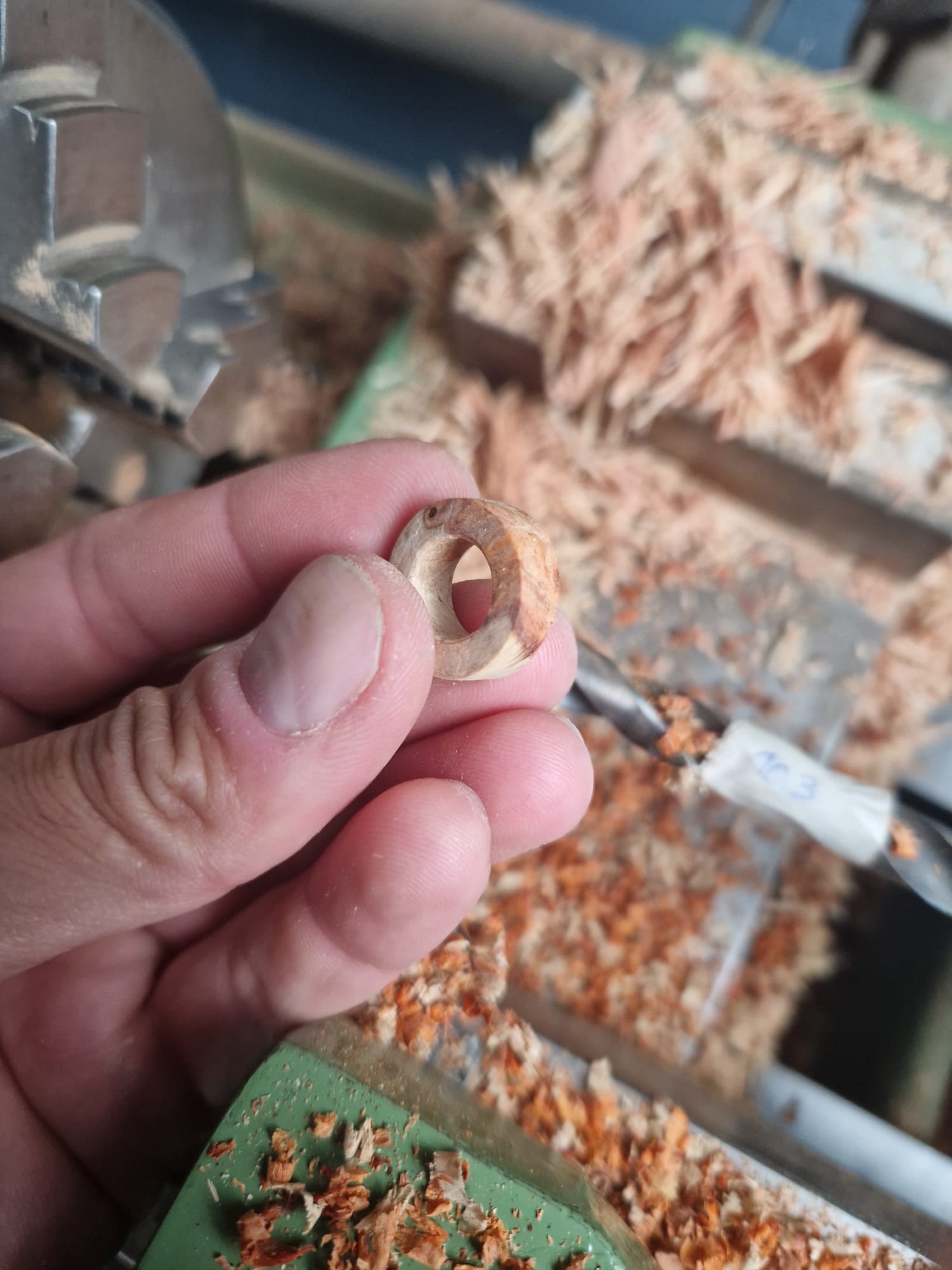 Pen blank - 130x20x20 mm - Pterocarpus macrocarpus wood (light walnut)